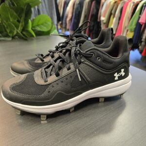 Under Armour Black and White Athletic Cleats
